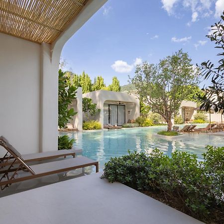 Eden Resort & Villas Phuket Patong Exteriör bild