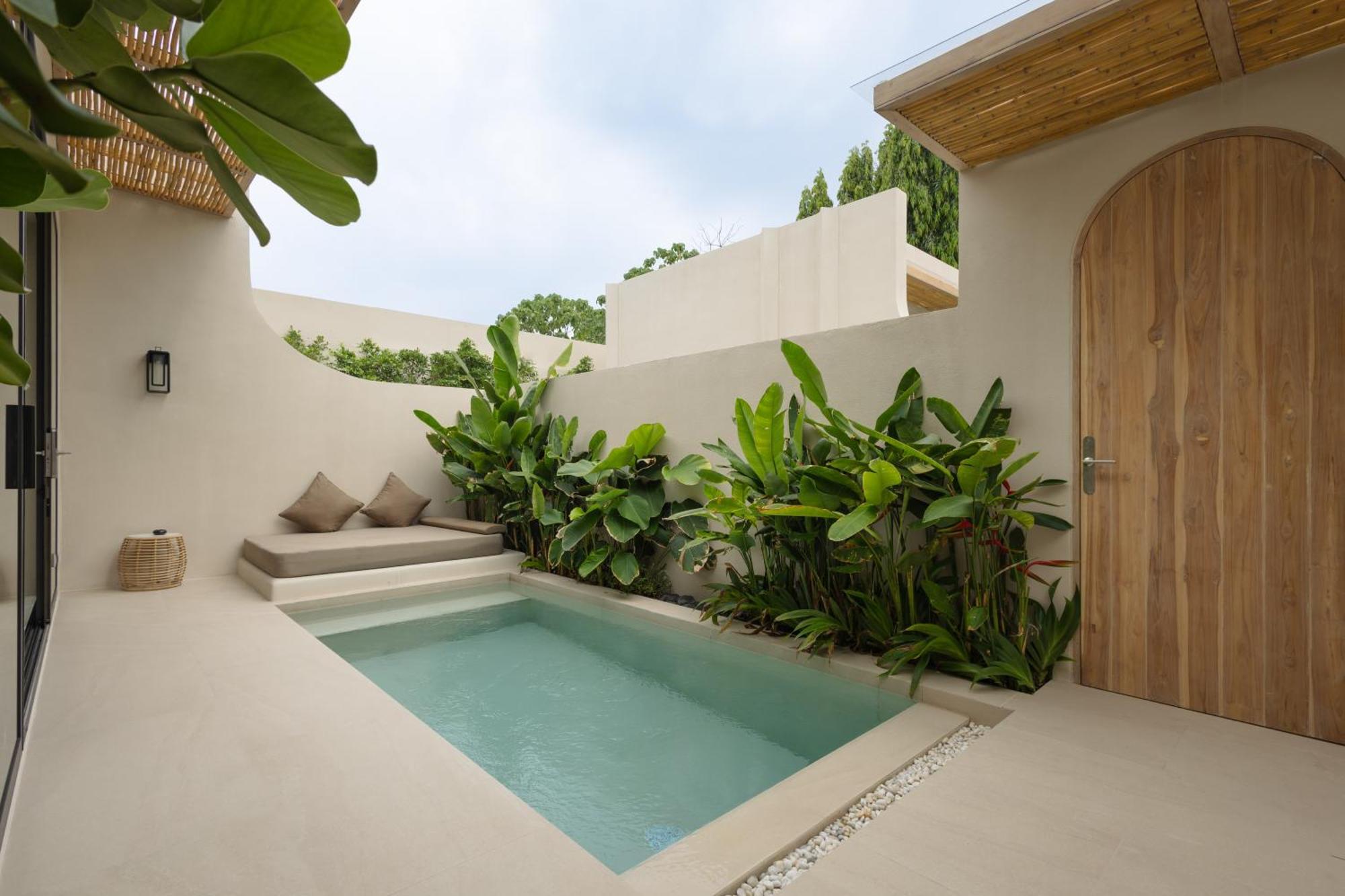 Eden Resort & Villas Phuket Patong Exteriör bild